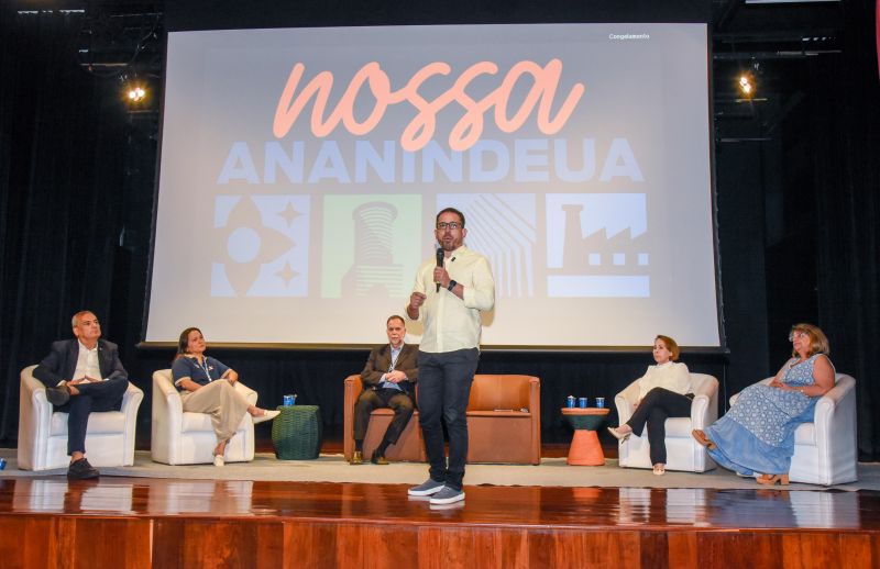 PPP Educação Infantil no Teatro Municipal de Ananindeua