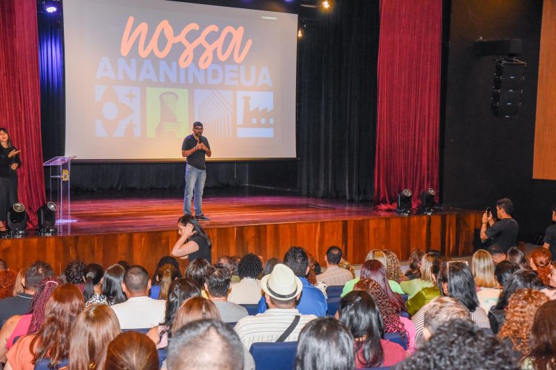 PPP Educação Infantil no Teatro Municipal de Ananindeua