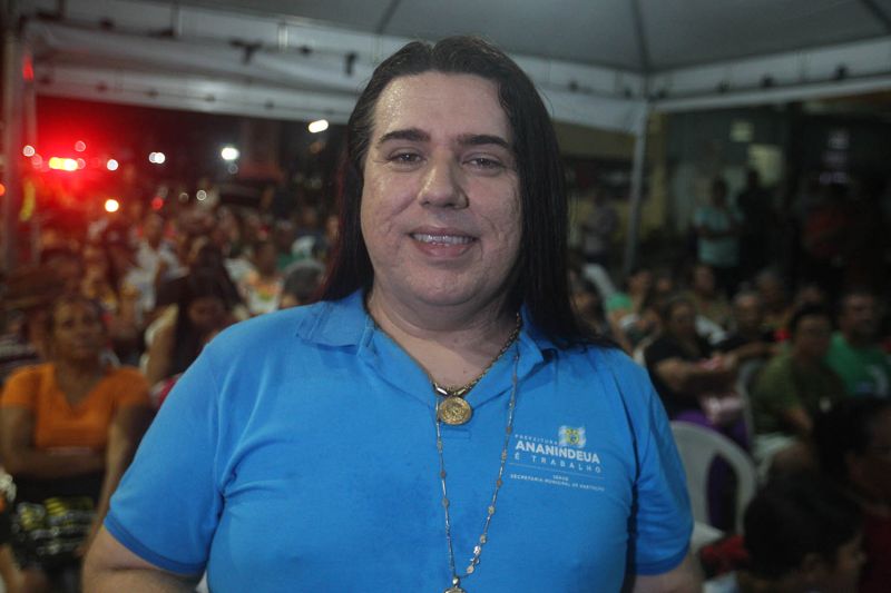 Entrega de títulos de propriedade na comunidade Nova Esperança