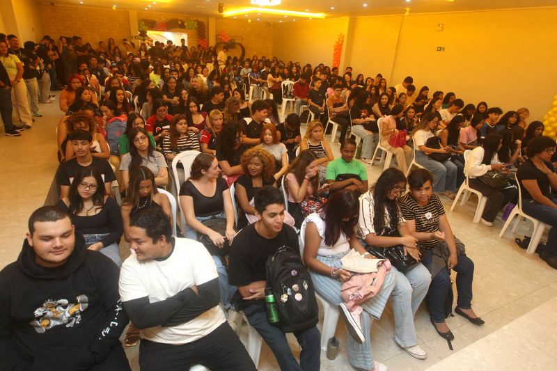 Aula inaugural do cursinho municipal de Ananindeua