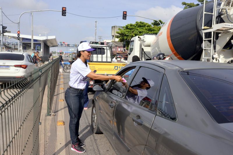 Blitz Educativa Não é Não no Mercado Central