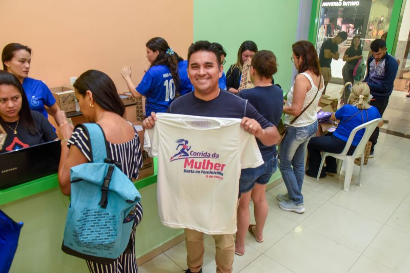 Entrega dos Kits da Corrida da Mulher