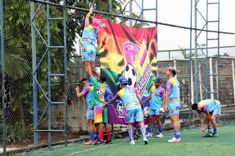 Quinta edição da copa de Futebol Arco-Íris na arena Power Foot