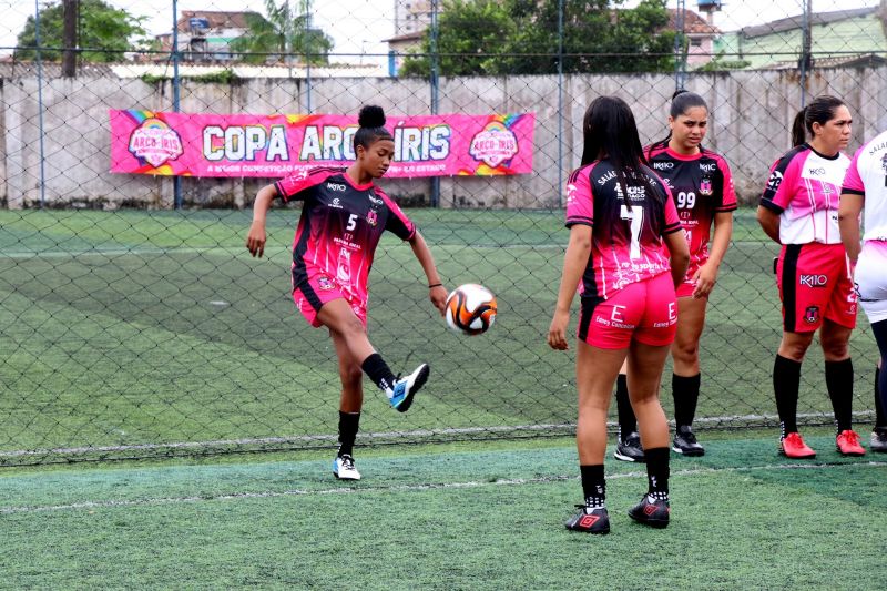 Quinta edição da copa de Futebol Arco-Íris na arena Power Foot