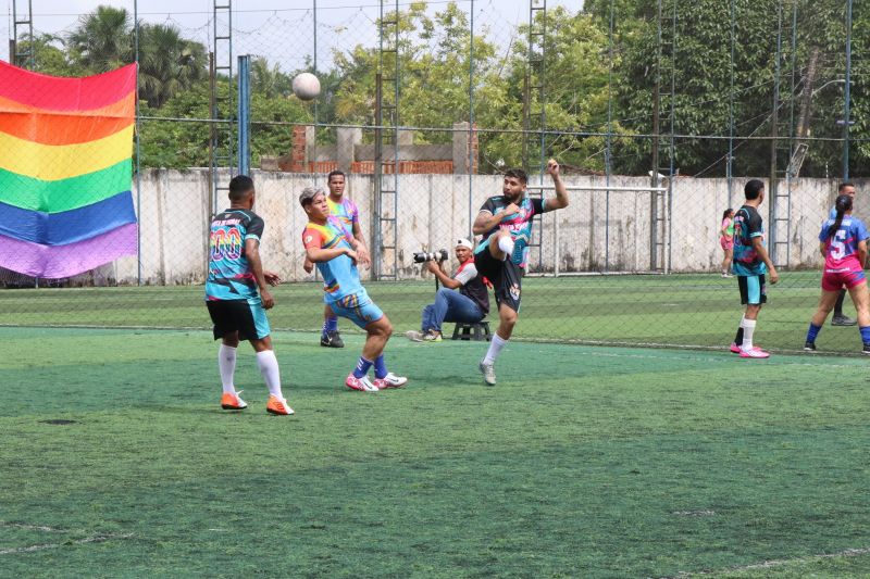 Quinta edição da copa de Futebol Arco-Íris na arena Power Foot