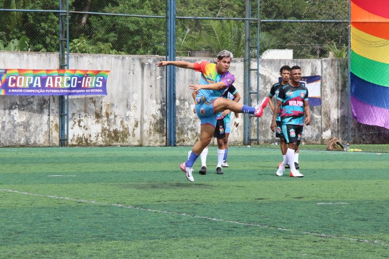 Quinta edição da copa de Futebol Arco-Íris na arena Power Foot