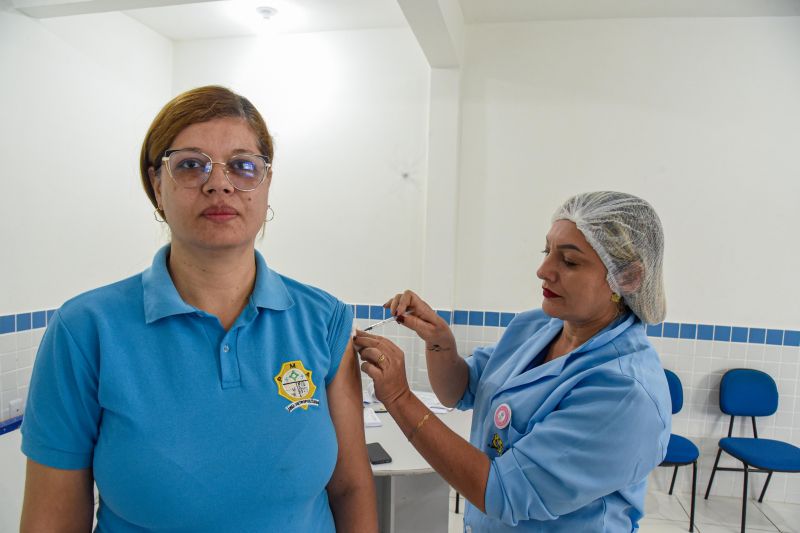 Encerramento da campanha de vacinação na EMEF João Paulo Il na Cidade Nova