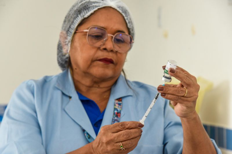 Encerramento da campanha de vacinação na EMEF João Paulo Il na Cidade Nova