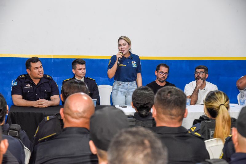 Cerimônia de entrega de armamentos aos Policias Municipais de Ananindeua