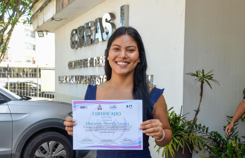 Certificação do minicurso de pintura no CREAS I