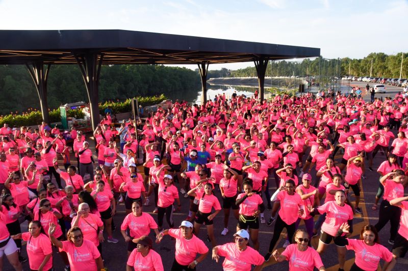 ll Corrida das Mulheres com usuários dos CRAS na Orla de Ananindeua
