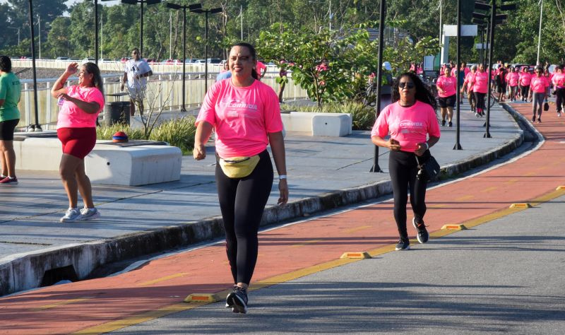 ll Corrida das Mulheres com usuários dos CRAS na Orla de Ananindeua