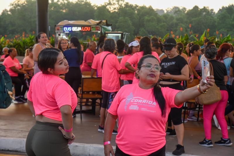 ll Corrida das Mulheres com usuários dos CRAS na Orla de Ananindeua