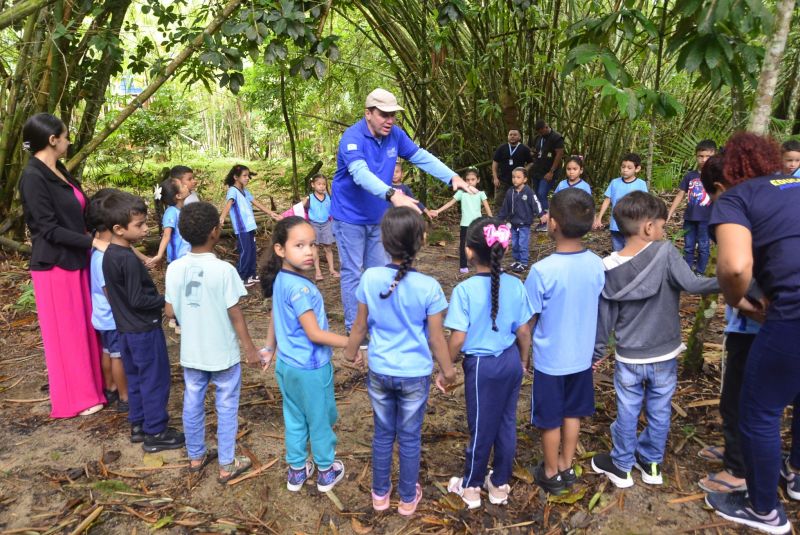 Projeto Águas de Março na Eco-escola municipal Ana Maria da Silva Souza no Icuí Guajará