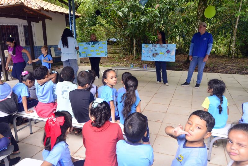 Projeto Águas de Março na Eco-escola municipal Ana Maria da Silva Souza no Icuí Guajará
