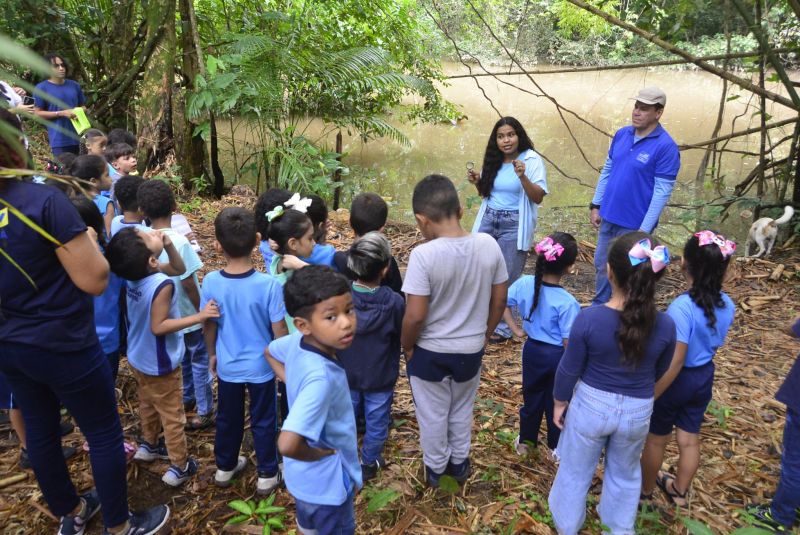 Projeto Águas de Março na Eco-escola municipal Ana Maria da Silva Souza no Icuí Guajará