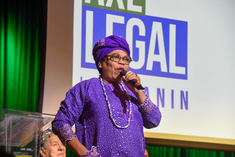 Lançamento do Projeto Axé Ananin Legal no teatro municipal