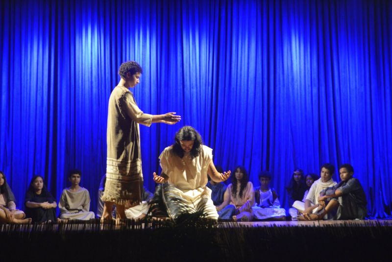 Sábado Cultural com cortejo Paixão de Cristo e Espetáculo Paixão de Cristo no Teatro Municipal