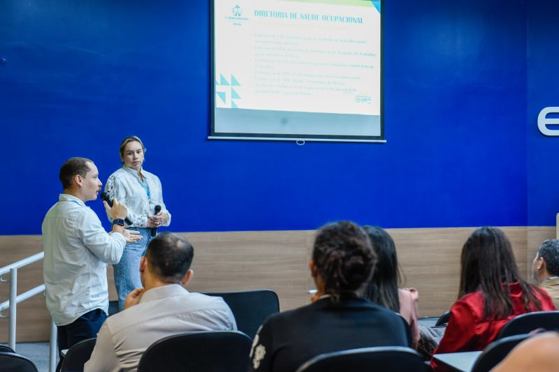 1º Encontro de Alinhamento de Pessoas no Auditório da Estácio