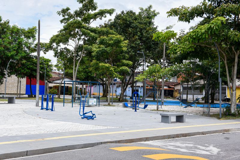 Praça Eliana Aranha no conj Geraldo Palmeira bairro Distrito Industrial