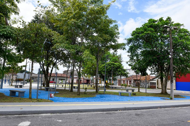 Praça Eliana Aranha no conj Geraldo Palmeira bairro Distrito Industrial