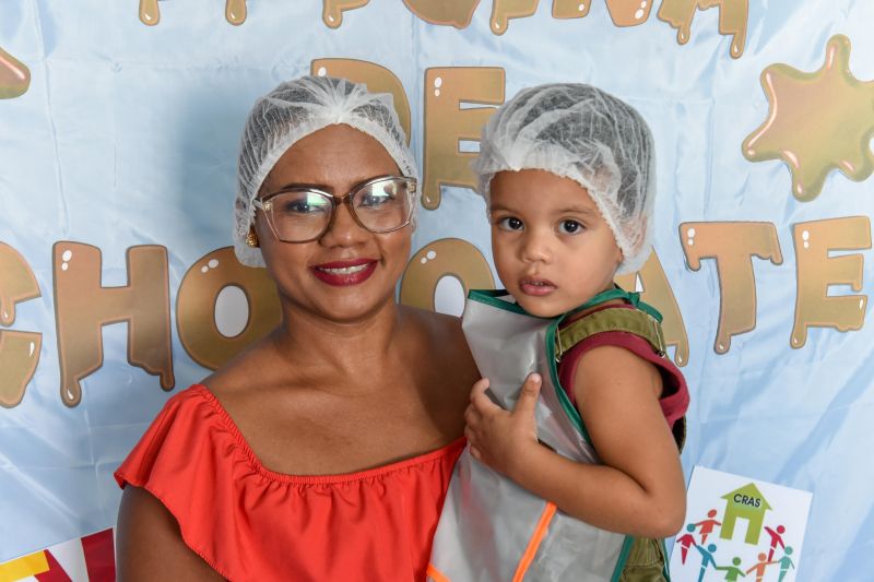 Oficina de chocolate no CRAS Uirapuru no Icuí