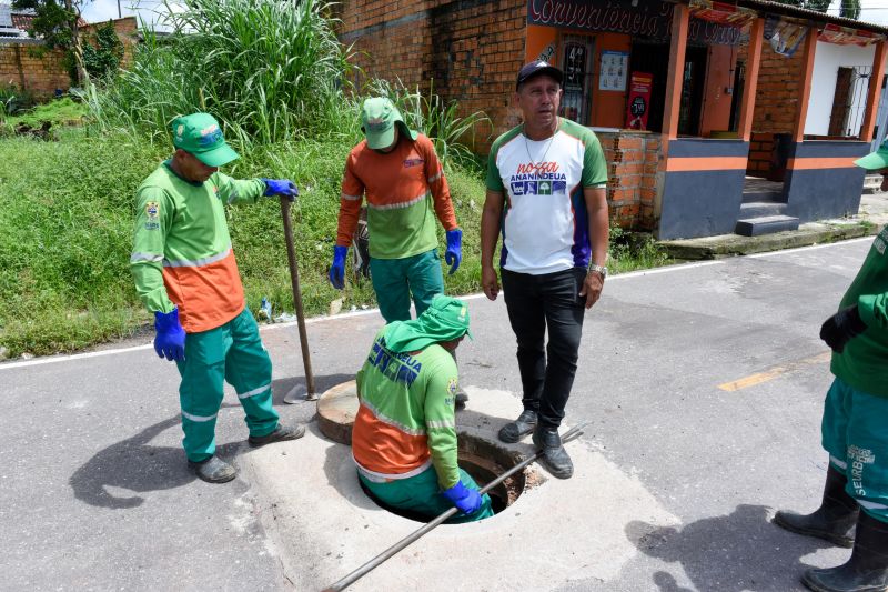 Mutirão da limpeza na comunidade Novo Cristo no Icuí