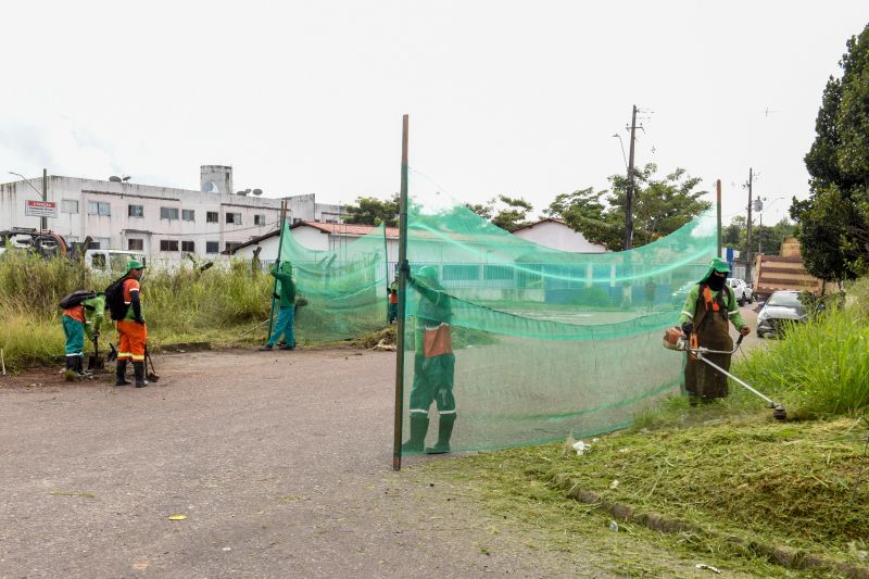Mutirão da limpeza na comunidade Novo Cristo no Icuí
