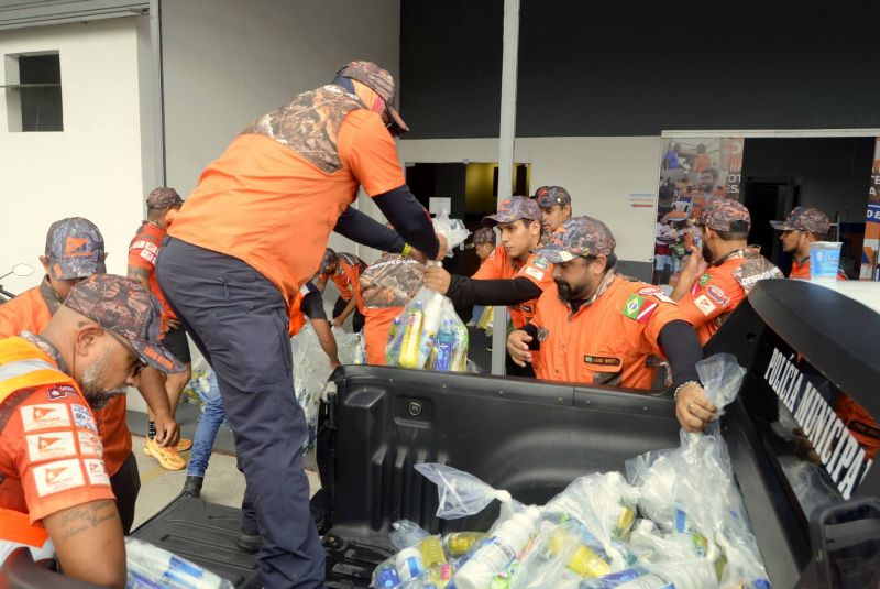 Entrega de apoio Alimentar nas áreas atingidas pelas chuvas