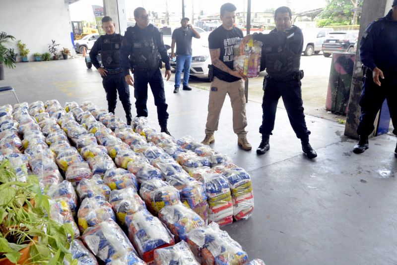 Entrega de apoio Alimentar nas áreas atingidas pelas chuvas