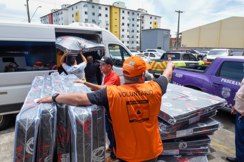 Apoio as famílias atingidas pelas chuvas