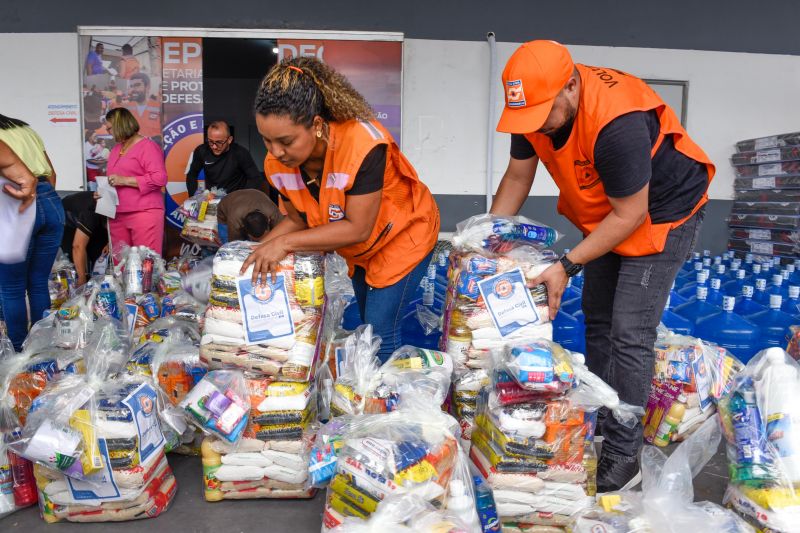 Apoio as famílias atingidas pelas chuvas