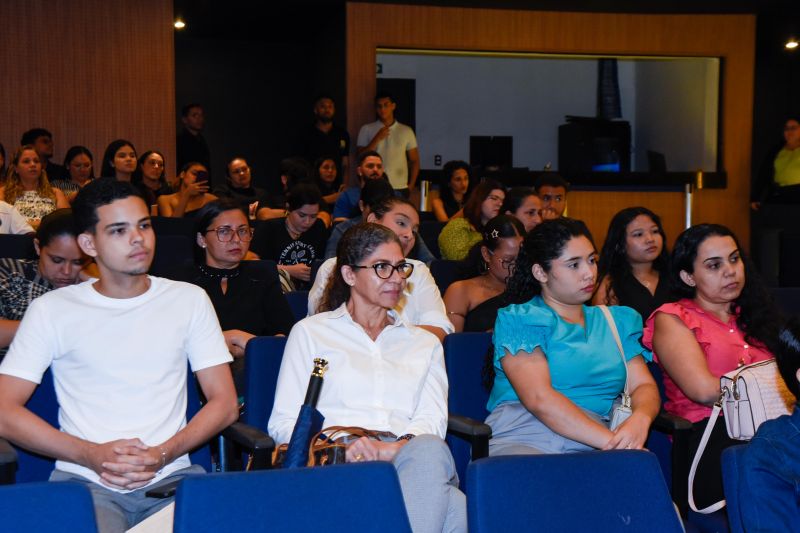 Cine clube APUI no Teatro de Ananindeua