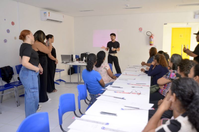 Curso de Design de Sobrancelhas