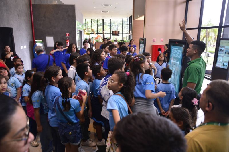 Visita guiada no Parque Cultural Vila Maguary