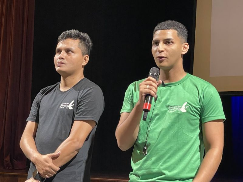 Cine clube APUI no teatro municipal de Ananindeua