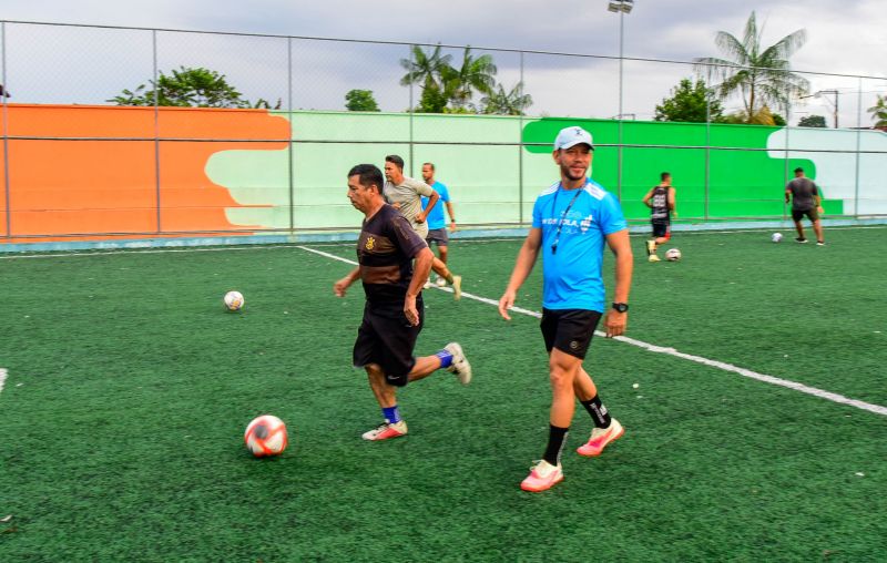 Entrega de material esportivos no Park Zona Sul