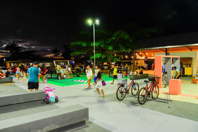 Inauguração da praça do conjunto Uirapuru no Icuí