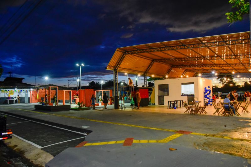 Inauguração da praça do conjunto Uirapuru no Icuí