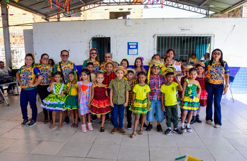 Festa junina na escola EMEF Raimunda Pinto no bairro 40 Horas