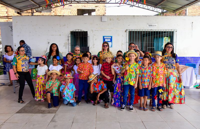 Festa junina na escola EMEF Raimunda Pinto no bairro 40 Horas