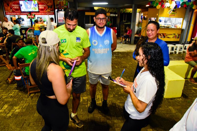 Corrida Circuito Night Run Ananin na Praça da Bíblia