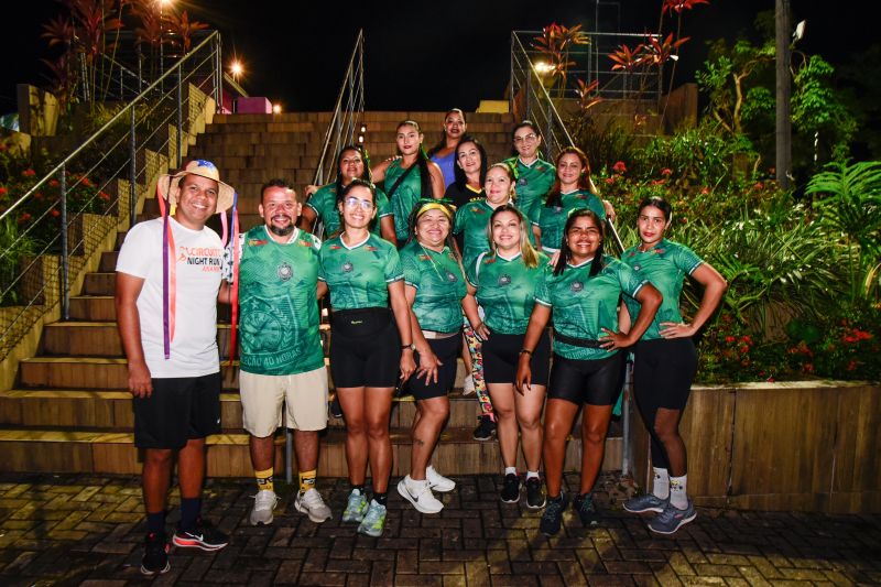 Corrida Circuito Night Run Ananin na Praça da Bíblia