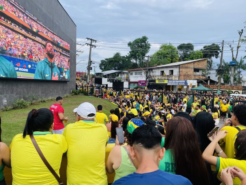 Jogo da Seleção Brasileira no Parque Vila Maguary