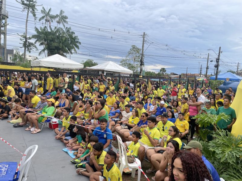 Jogo da Seleção Brasileira no Parque Vila Maguary