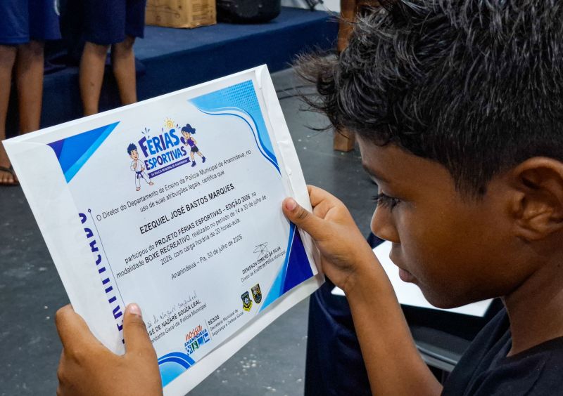 Encerramento das Férias Esportivas e entrega dos Certificados