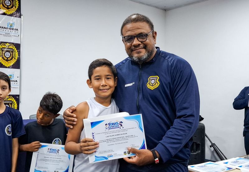 Encerramento das Férias Esportivas e entrega dos Certificados