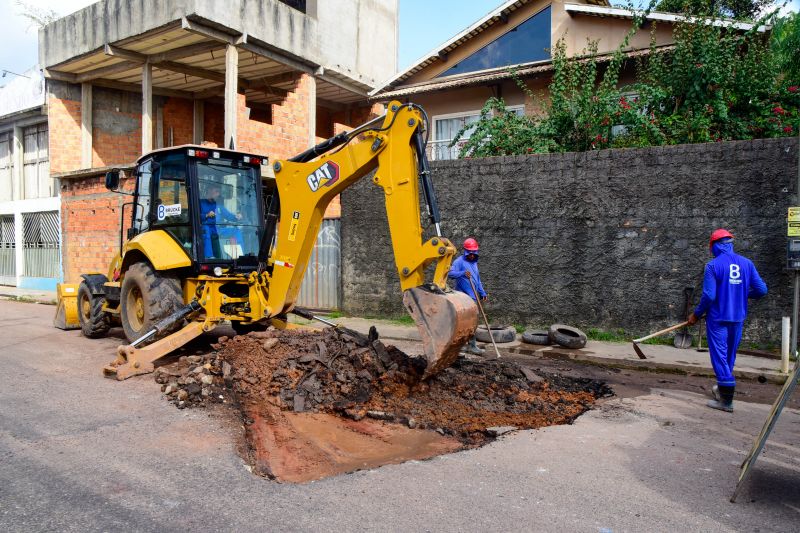 Lançamento do programa Só o Tapete na rua Bom Sossego no bairro Centro
