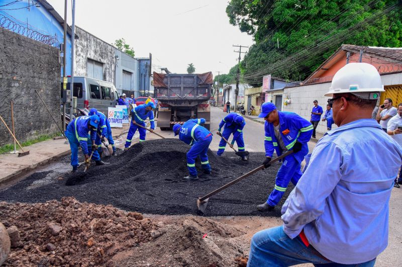 Lançamento do programa Só o Tapete na rua Bom Sossego no bairro Centro