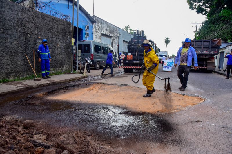 Lançamento do programa Só o Tapete na rua Bom Sossego no bairro Centro